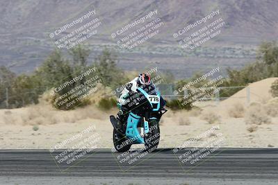 media/Dec-07-2025-CVMA (Sun) [[3e7d2de5dc]]/Race 8-Middleweight Shootout/